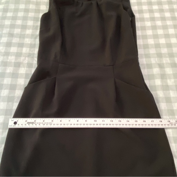 TOMMY Hilfiger little black dress mini bodycon casual office pocket sleeveless 4 - Picture 12 of 14